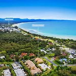 Your Luxury Escape - Tradewinds1