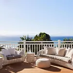 The Cape At Wategos - Lodging In Paradise