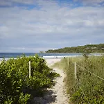 Bay Beach Motel