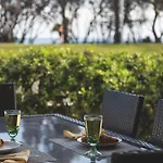 Waterview Beachside Apartment - Palms 2