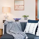 8 Marvell Lane