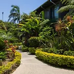 Fuller Holidays - Kiah 8 - Belongil Beach Byron Town With Pool