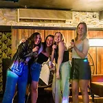 Aquarius Backpackers Resort