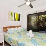 Byron Bay Accom Unit 9 9 Massinger Street, Byron Bay - Calinda Sol