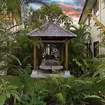 Mariposa Beach House