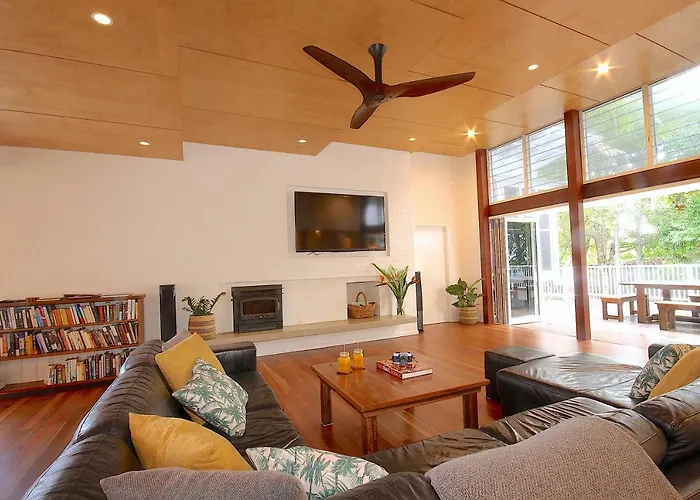 Cavvanbah Seaside Cottage