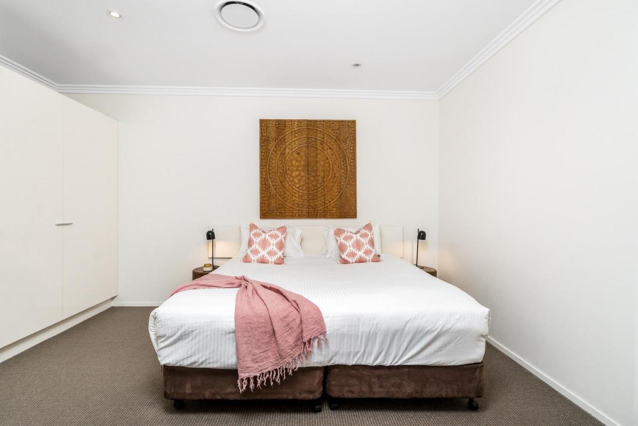 Aparthotel And