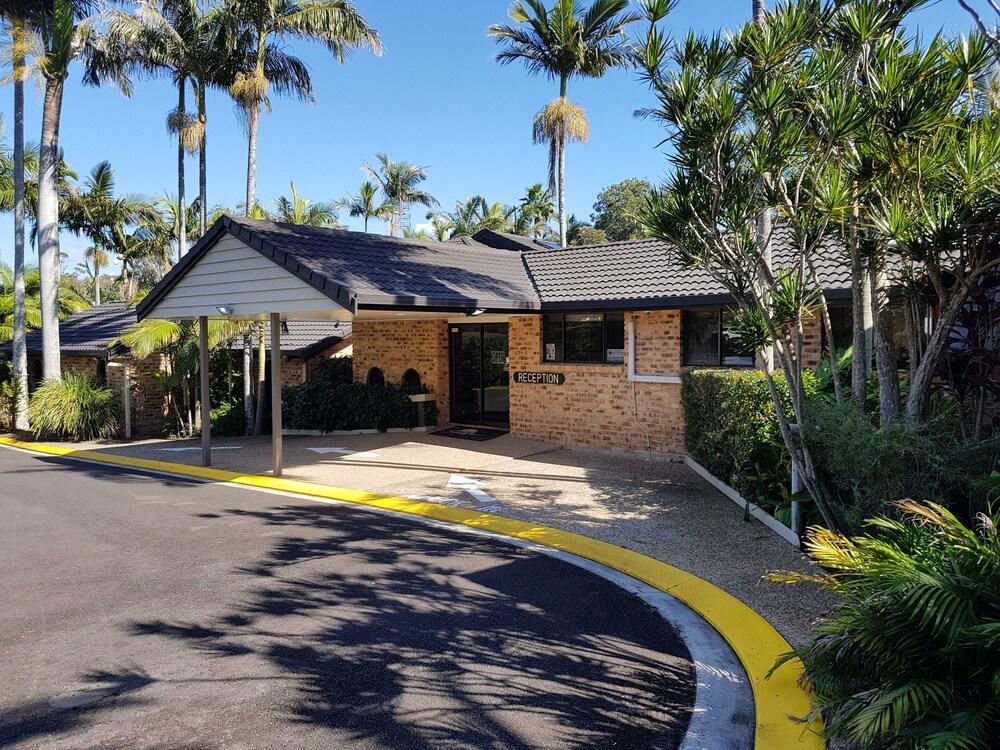 The Sunseeker, Motel
