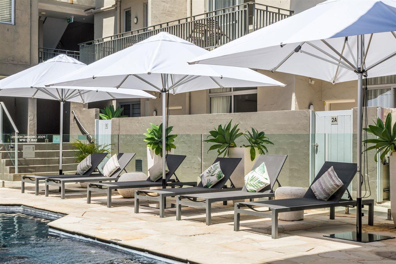 Aparthotel And 4*