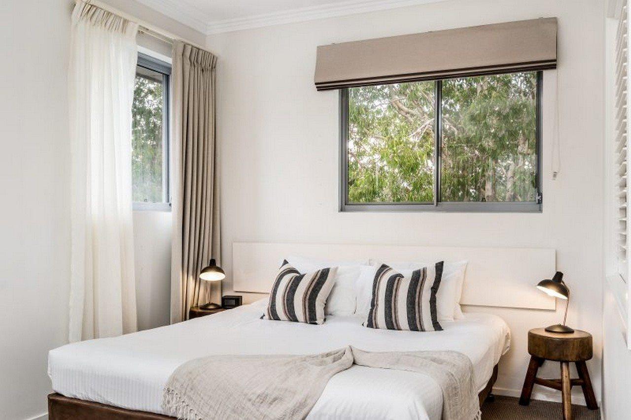 Aparthotel And 4*