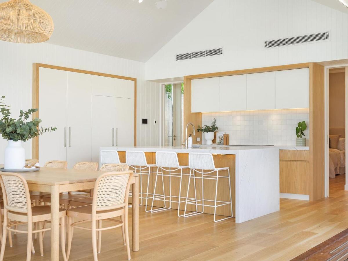 Aroha - Beachside Luxury Home With Private Pool *