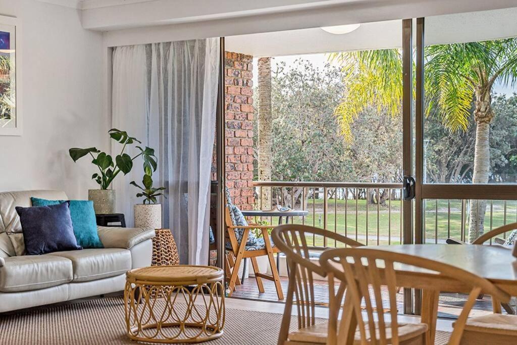 Castaway Opposite Clarkes Apartamento Byron Bay