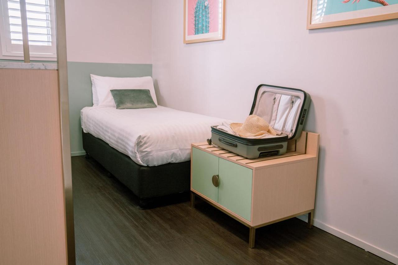 Hostel Vali By Village