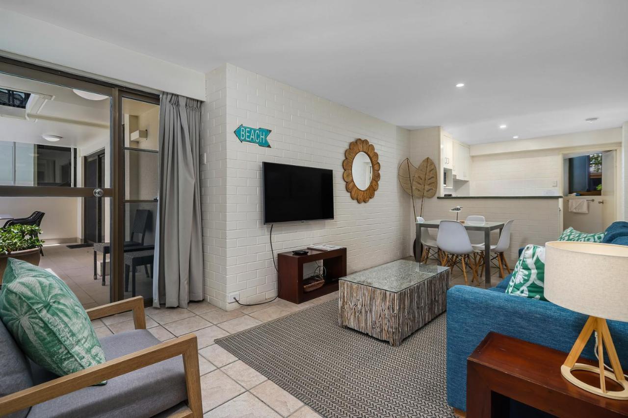 Bayview Beachfront Apartments, In Town Right On The