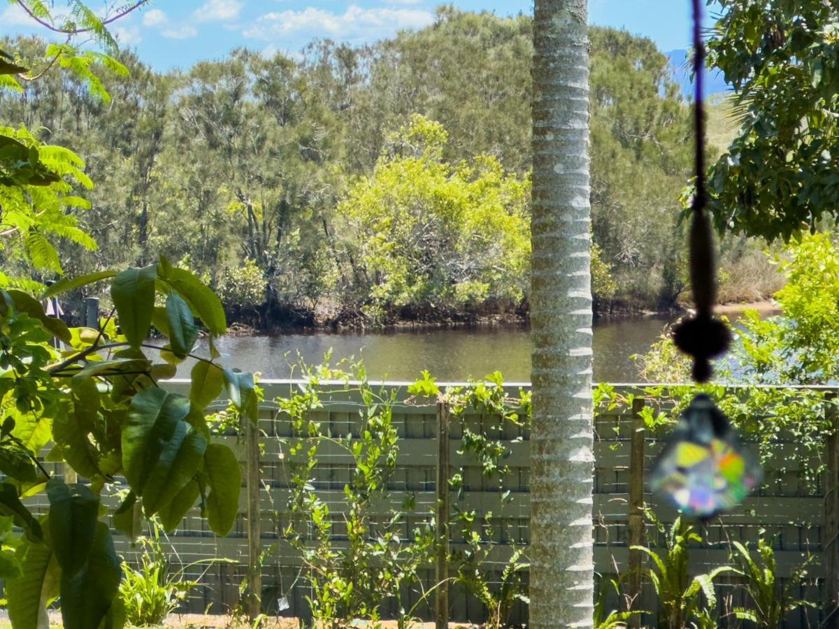 Dreamtime Belongil - House Opposite The Beach Holiday home
