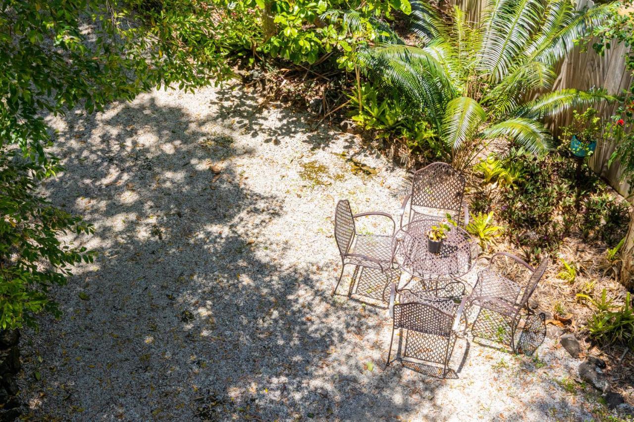 Dreamtime Belongil - House Opposite The Beach