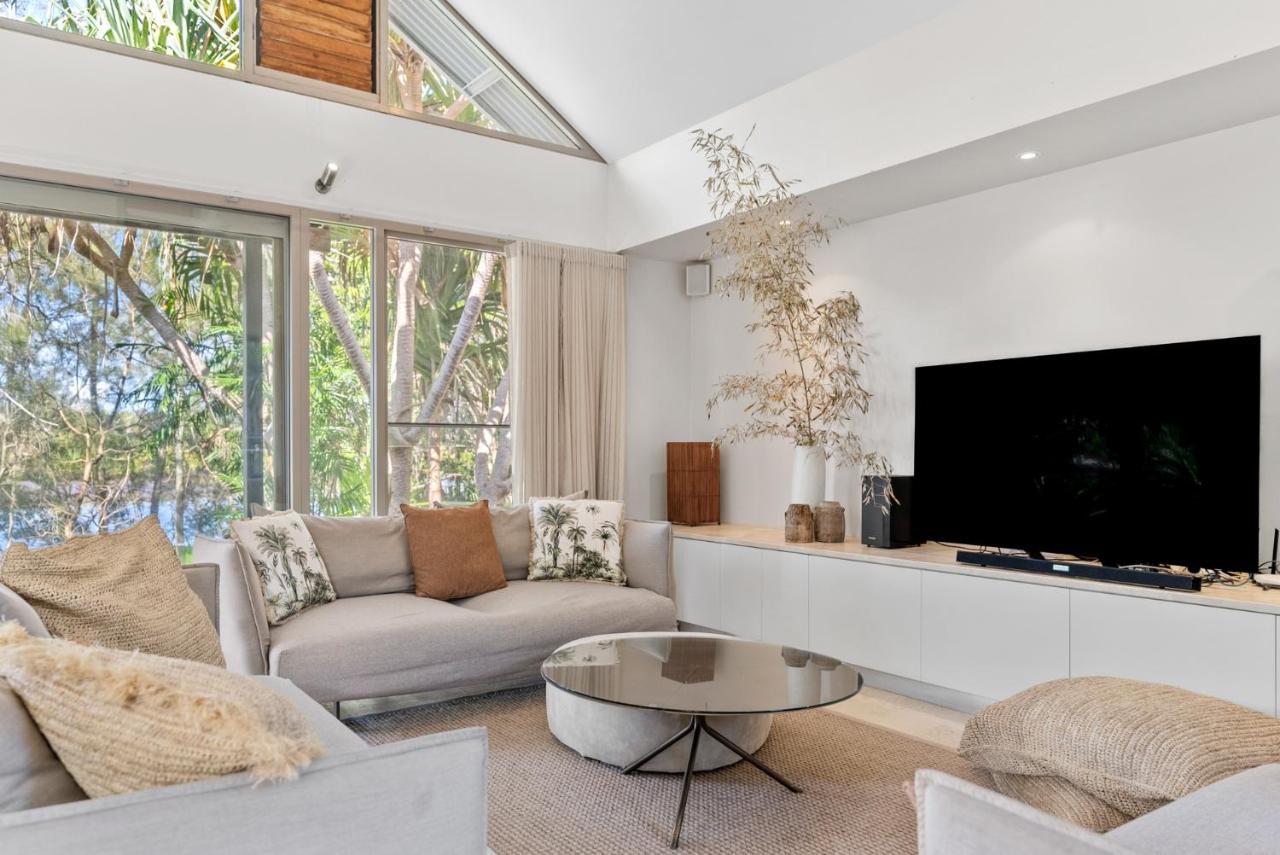 Fuller Holidays - Belongil Pavilion House, 18a Childe St Holiday home *