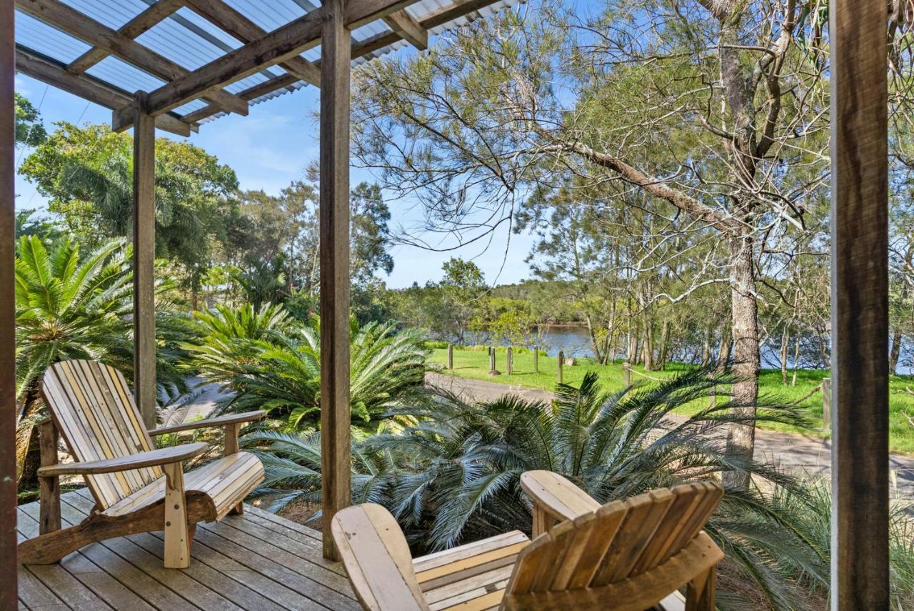 Fuller Holidays - Belongil Pavilion House, 18a Childe St Holiday home Byron Bay