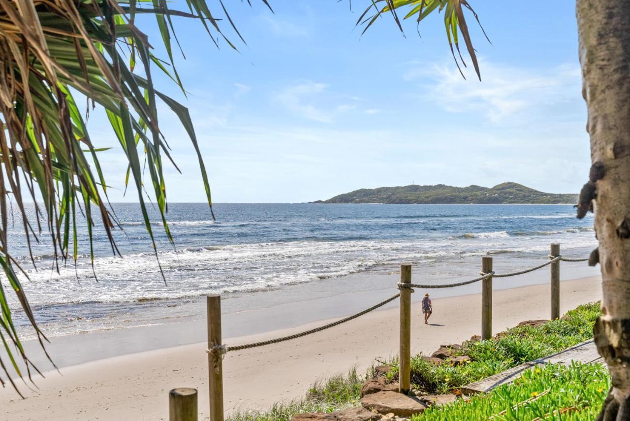 Fuller Holidays - Belongil Pavilion House, 18a Childe St * Byron Bay