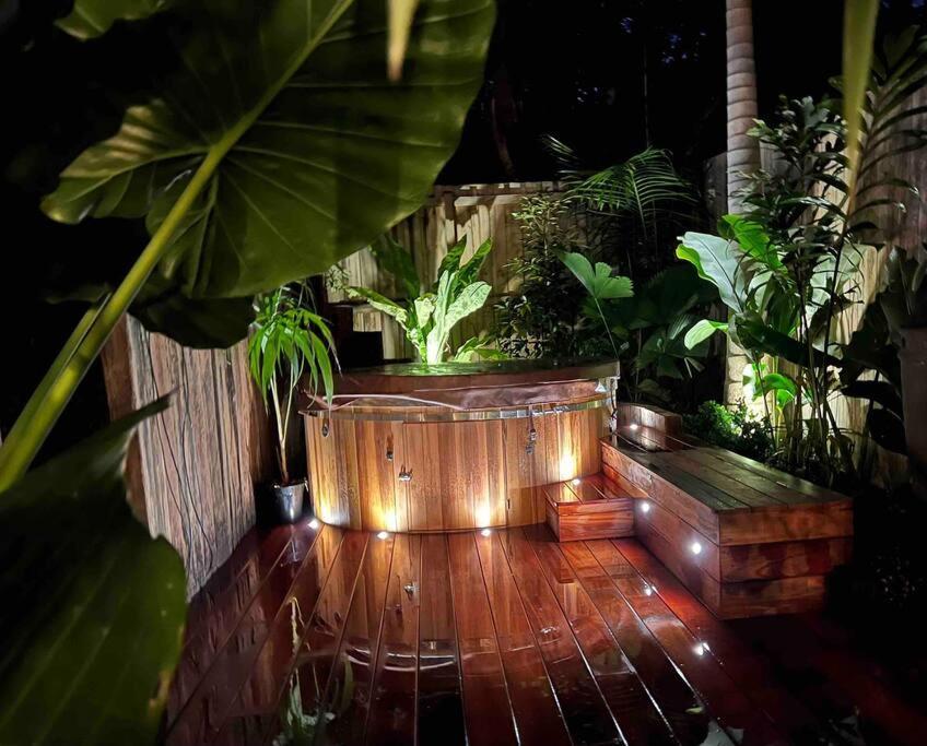 Holiday home Jungle - Pet-friendly Hot Tub, Firepit & Pool In Beachside Hideaway Byron Bay