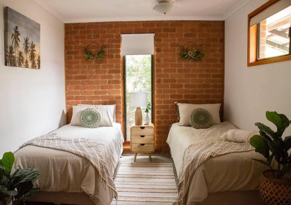 Jungle - Pet-friendly Hot Tub, Firepit & Pool In Beachside Hideaway Holiday home Byron Bay