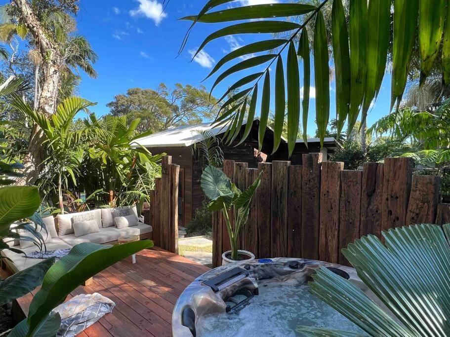 Jungle - Pet-friendly Hot Tub, Firepit & Pool In Beachside Hideaway Holiday home *