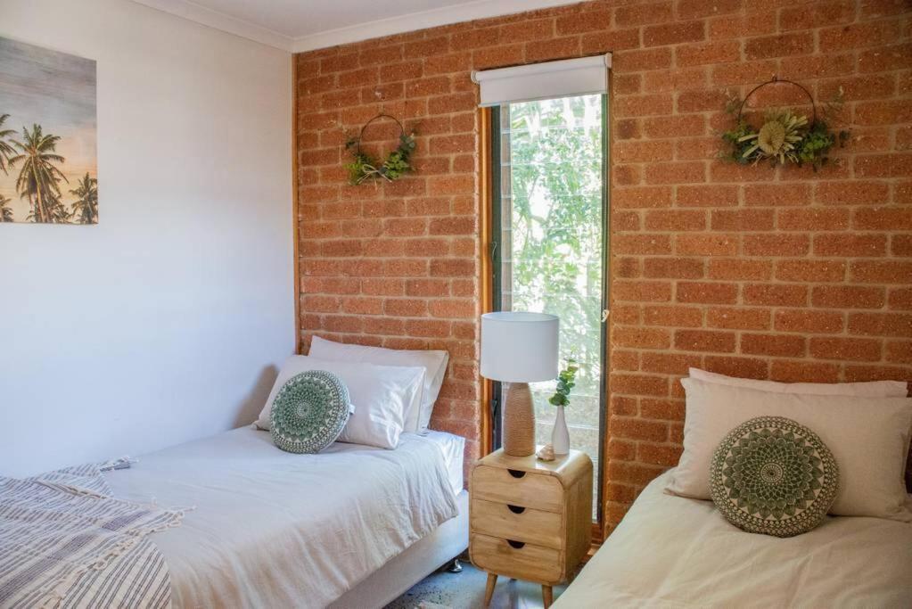 Jungle - Pet-friendly Hot Tub, Firepit & Pool In Beachside Hideaway Holiday home Byron Bay