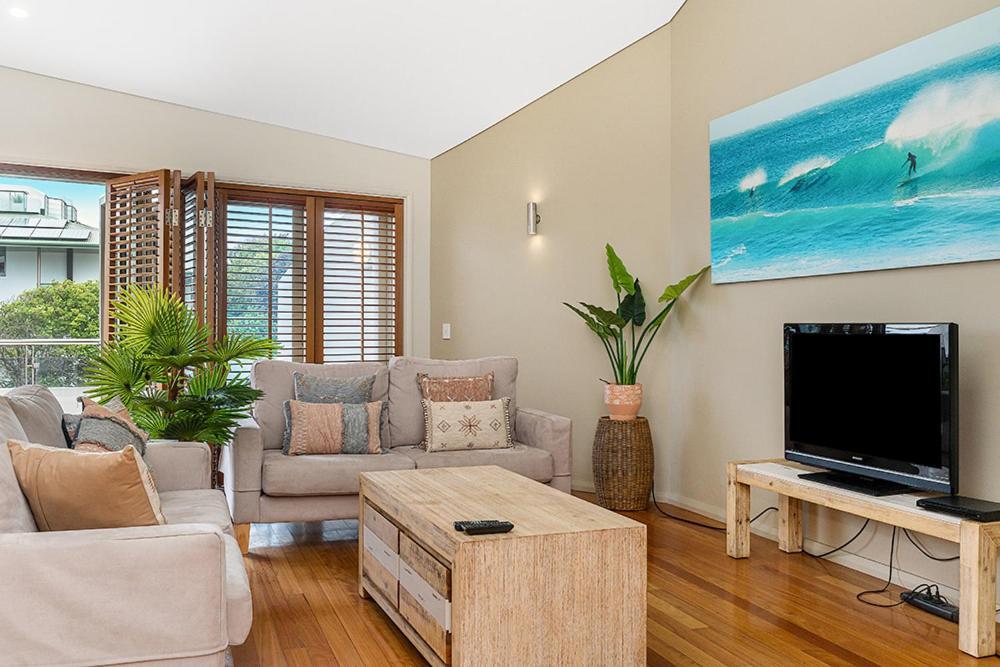 Unit 1 2 Fletcher Street Pipis On The 1 Apartment *