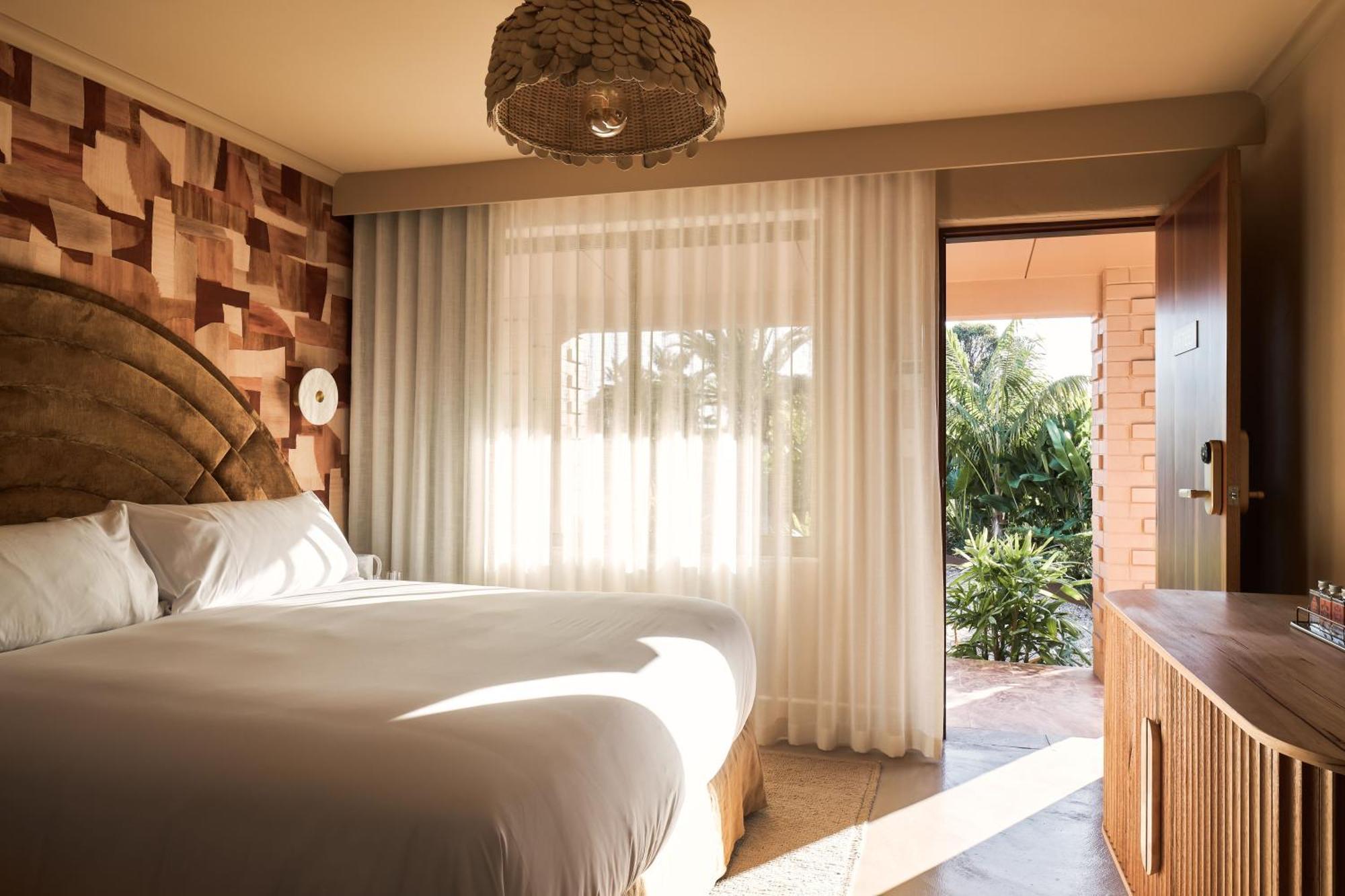 Swell - Adults Only 5* Byron Bay