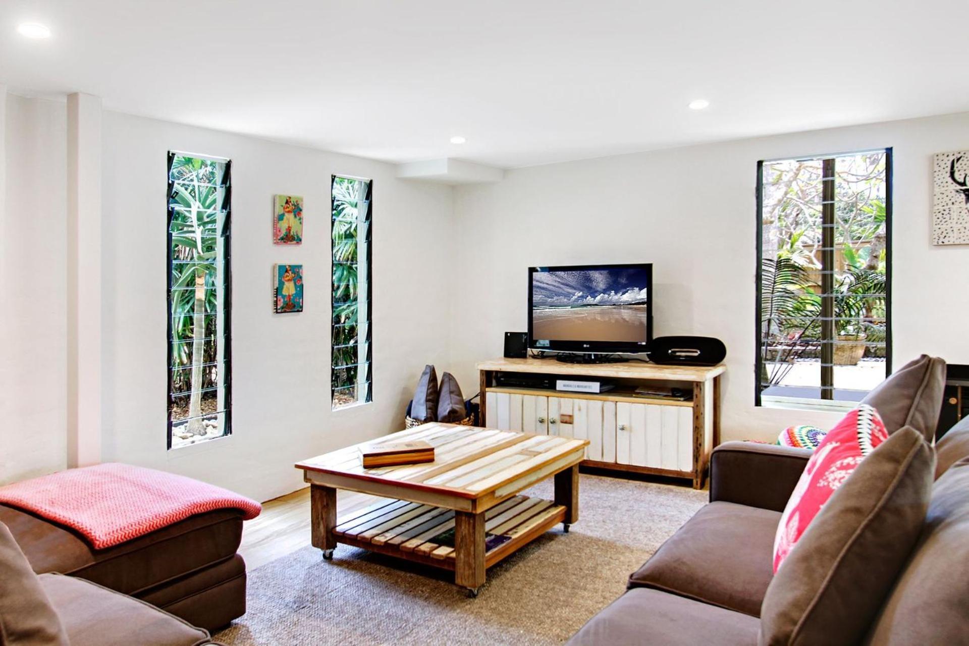 Jimmy's Beach House * Byron Bay