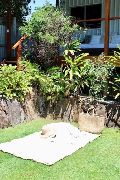 Cc's @ Byron Self Contained * Byron Bay