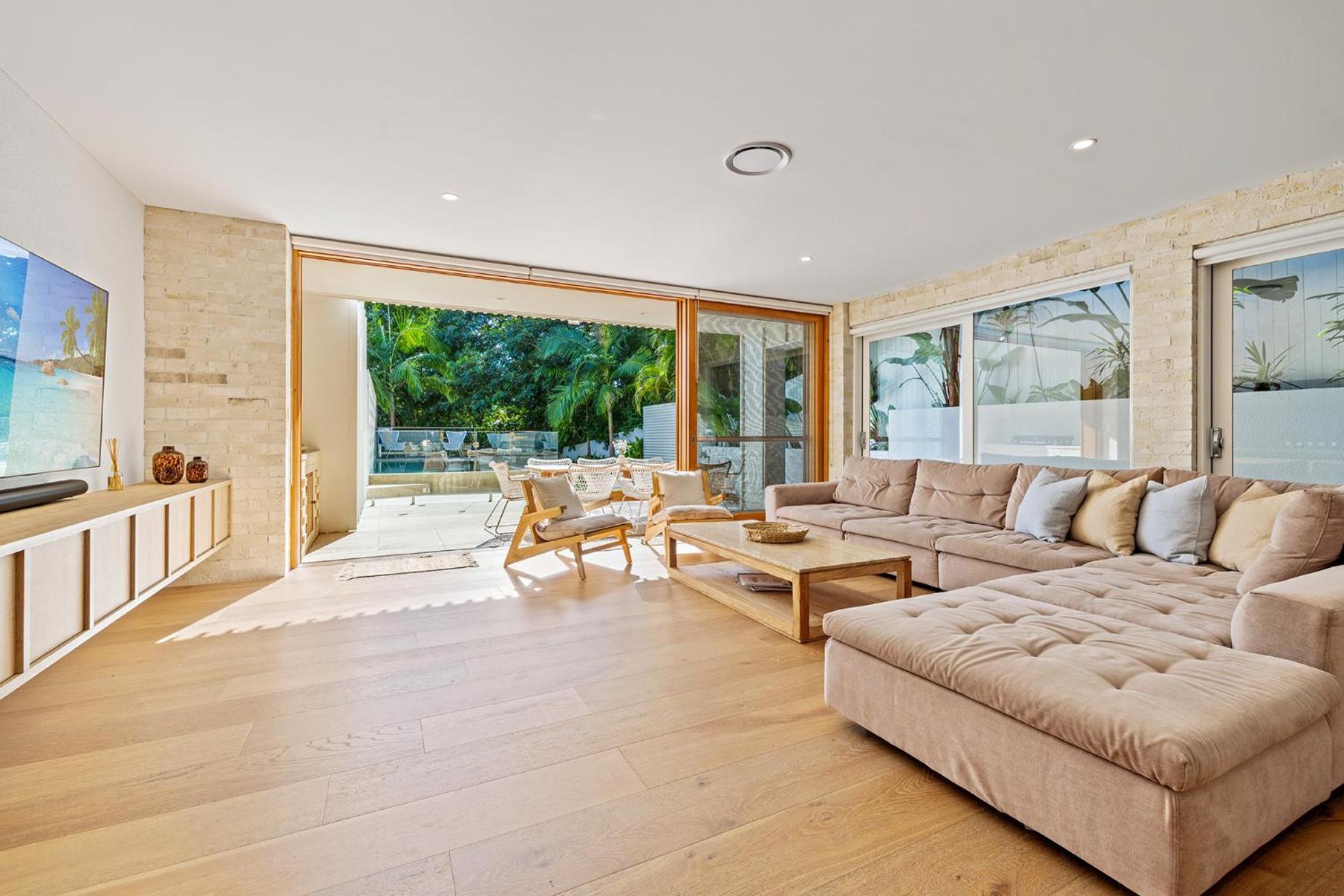 Fuller Holidays - The Cedrics 2 - Luxury With Swimming Pool Byron Town * Byron Bay