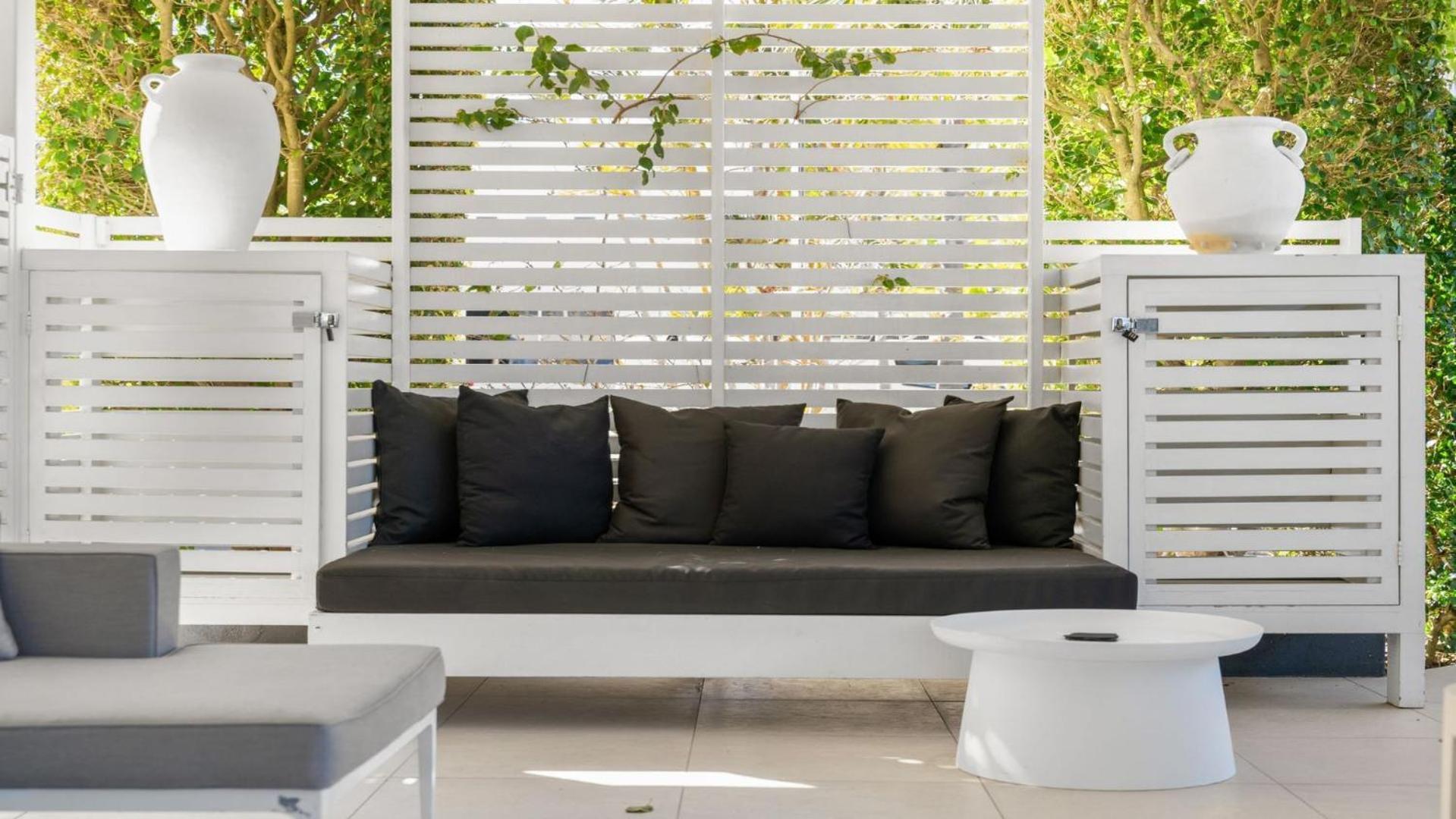 Bayron Baythers * Byron Bay
