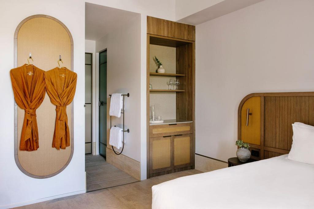 Basq House Hotel