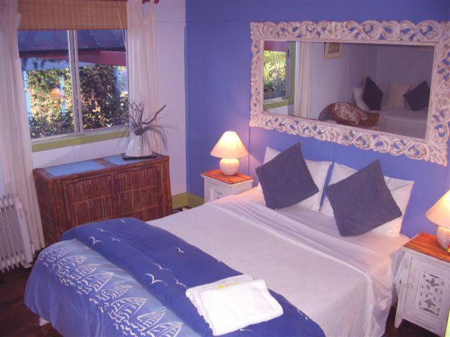 Hotel Bamboo Cottage Guesthouse B&B Byron Bay