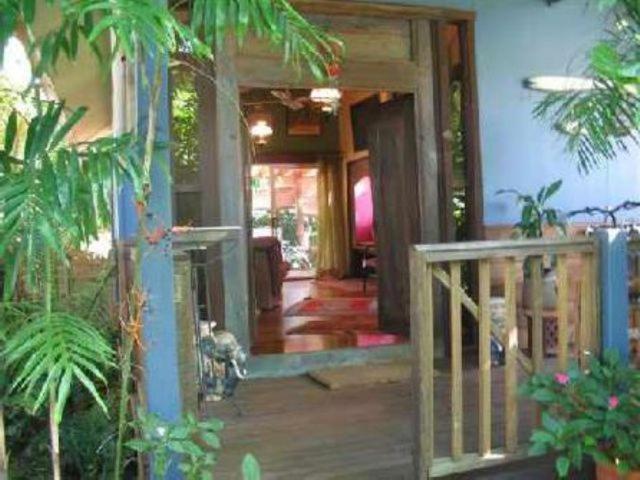 Hotel Bamboo Cottage Guesthouse B&B