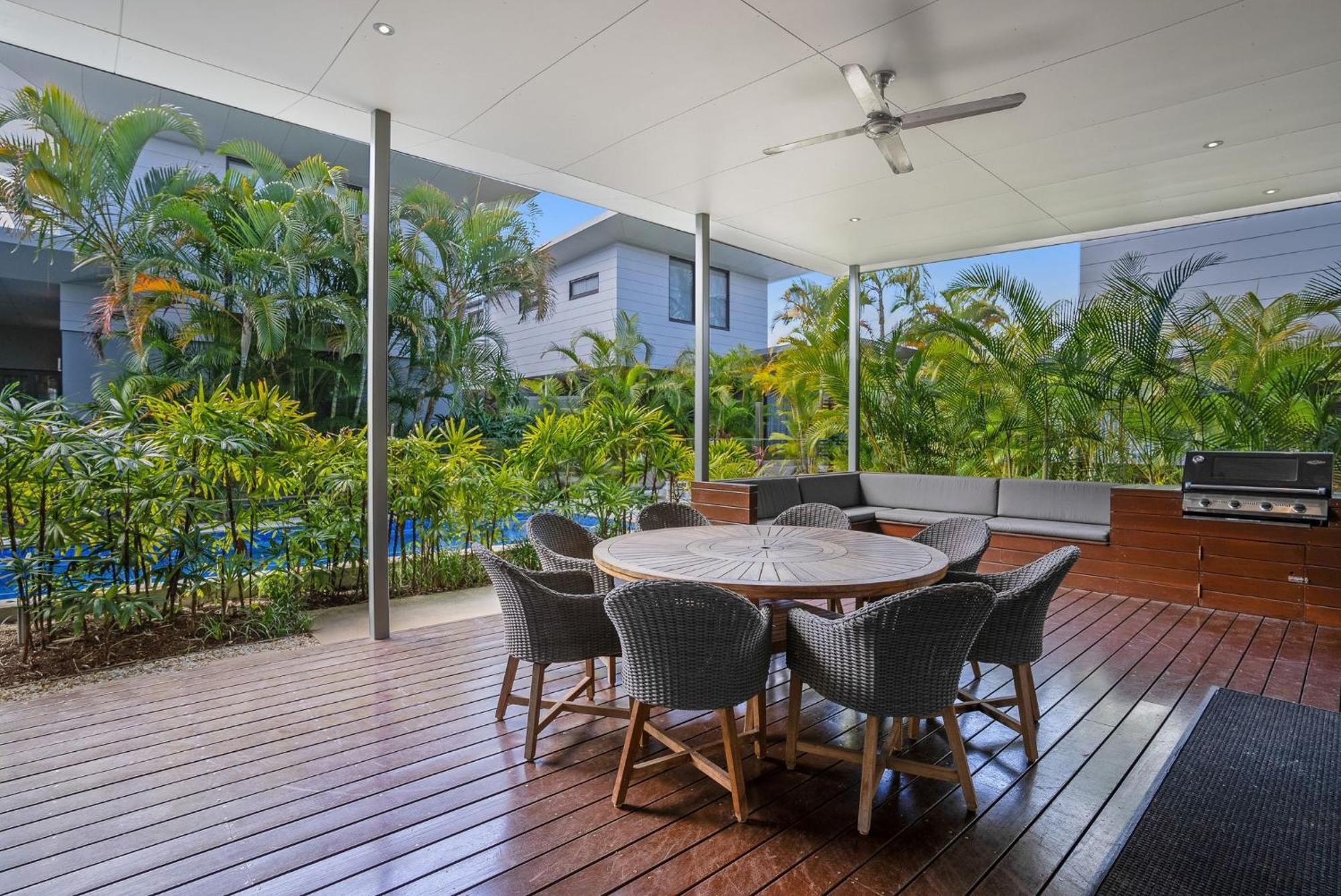 Byron Lux Villa