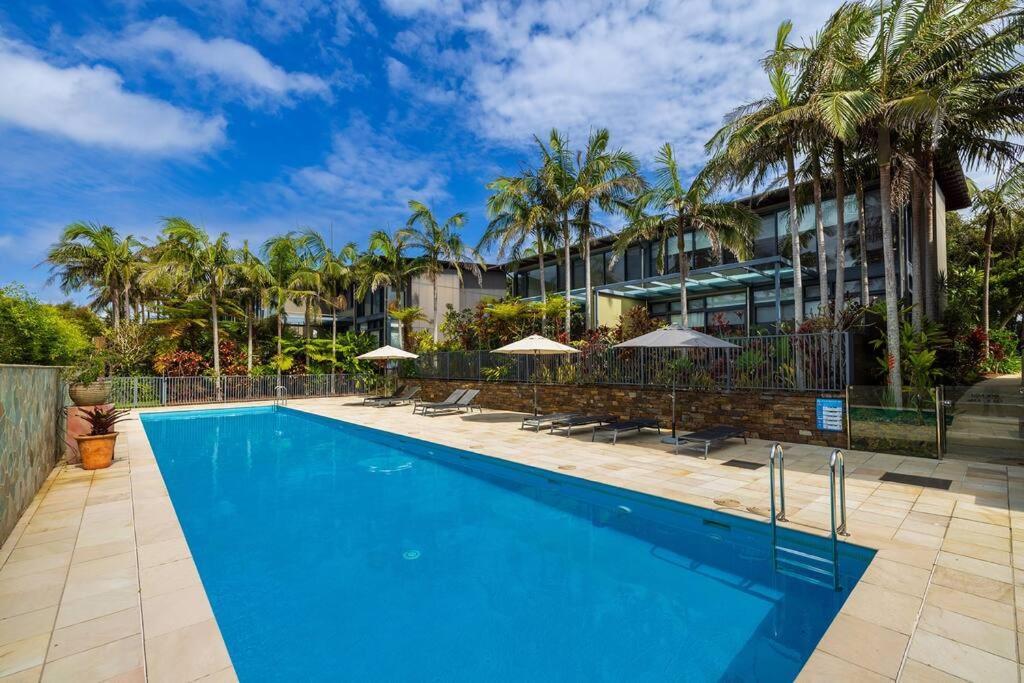 Apartment Fuller Holidays - Kiah 8 - Belongil Byron Town With Pool *