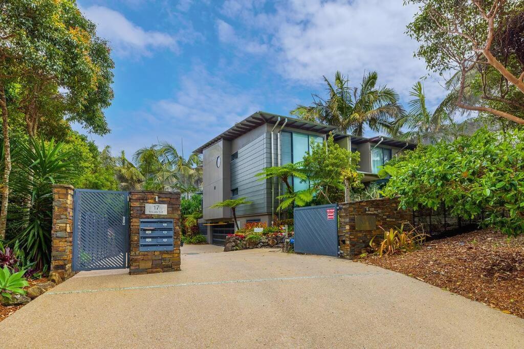 Fuller Holidays - Kiah 8 - Belongil Byron Town With Pool Apartment