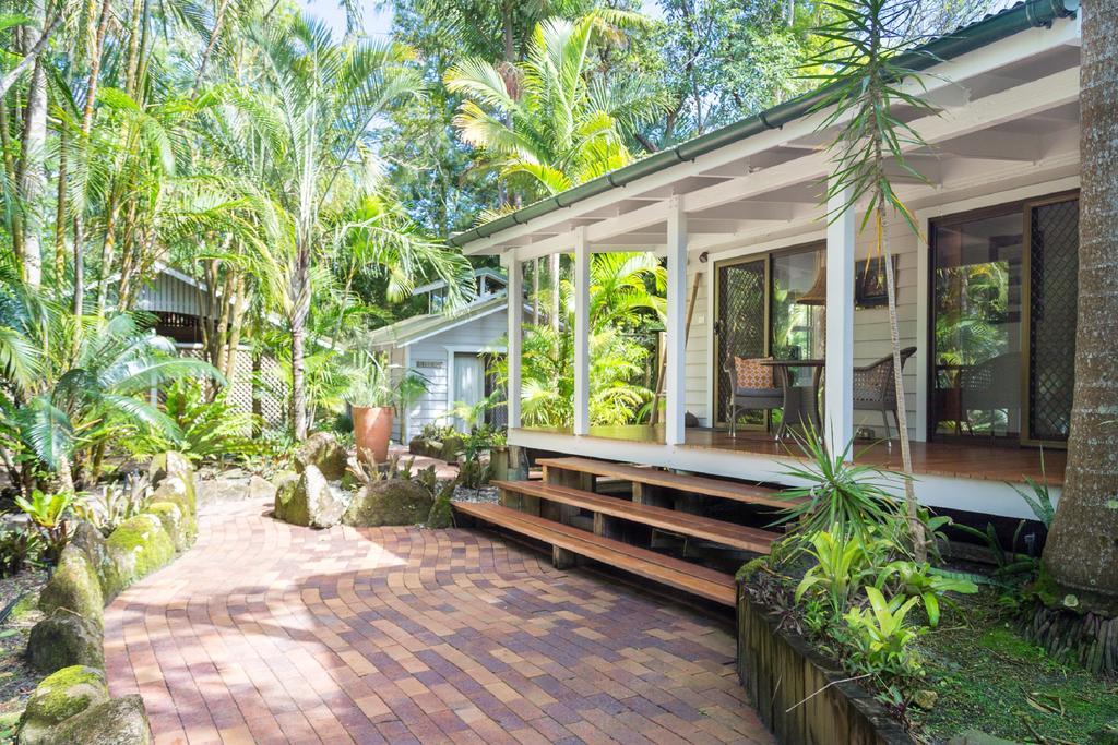 Guest house A Beach House At Byron 4*