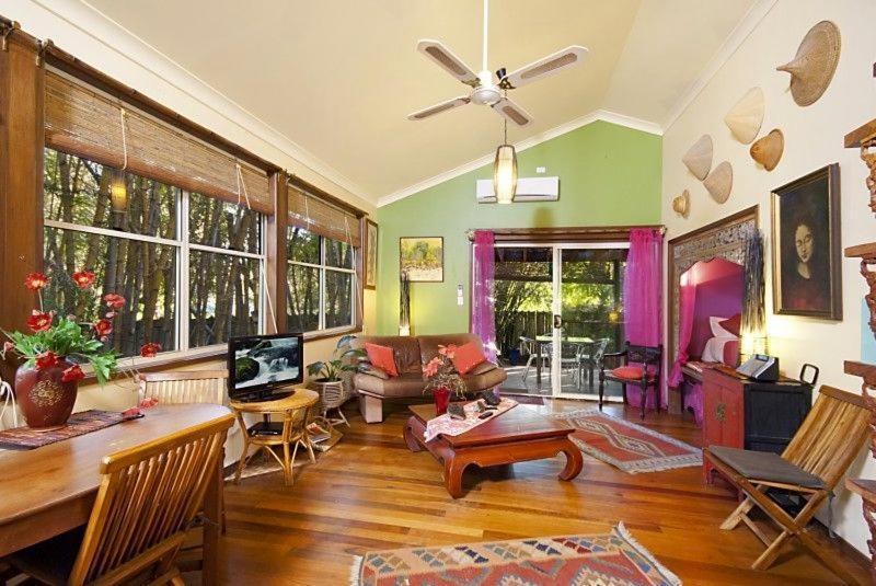 Hotel Bamboo Cottage Guesthouse B&B 3*
