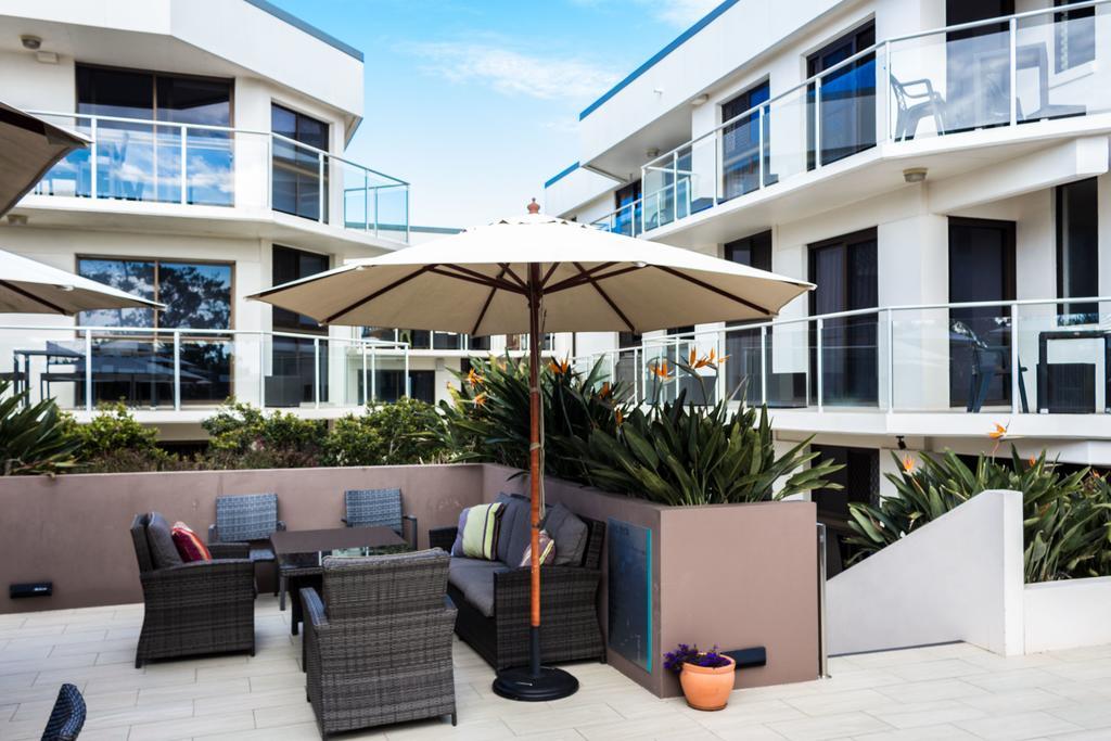 Bayview Beachfront Apartments, In Town Right On The Aparthotel 4*