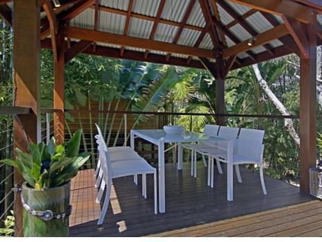 Blue Bliss House And Studios - A Perfect Stay Holiday home