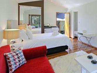 Blue Bliss House And Studios - A Perfect Stay Holiday home *