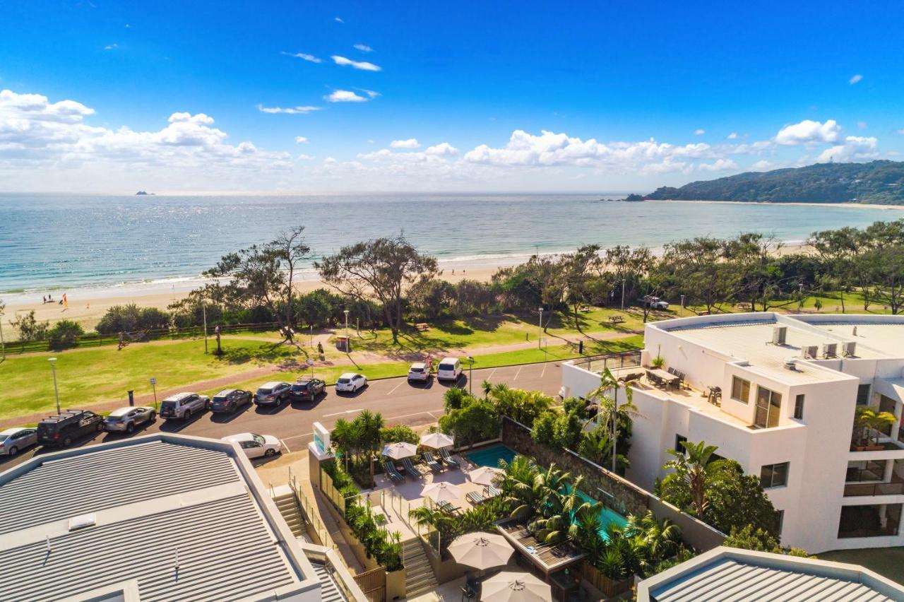 Aparthotel Bayview Beachfront Apartments, In Town Right On The