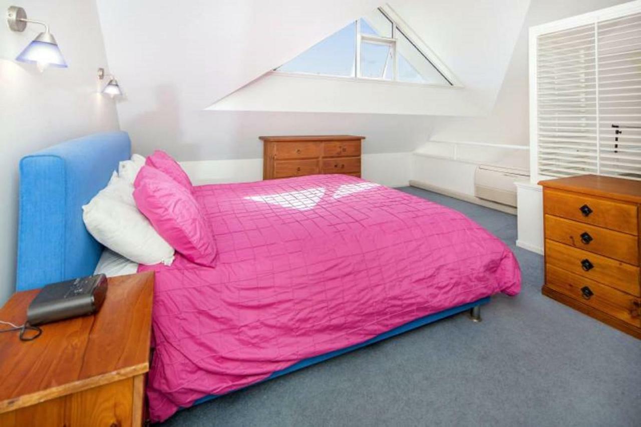 Kendall 5 - Belongil Holiday home