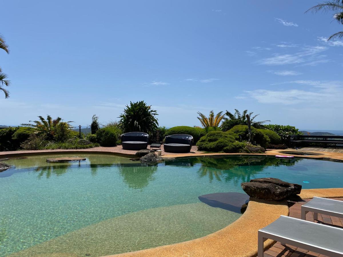 Four Winds Luxury Villa *