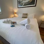 Bayhaven Lodge