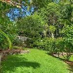 Byron Bay Accom 69 Massinger Street - Bimbimbi