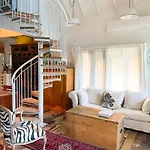 Abelia House